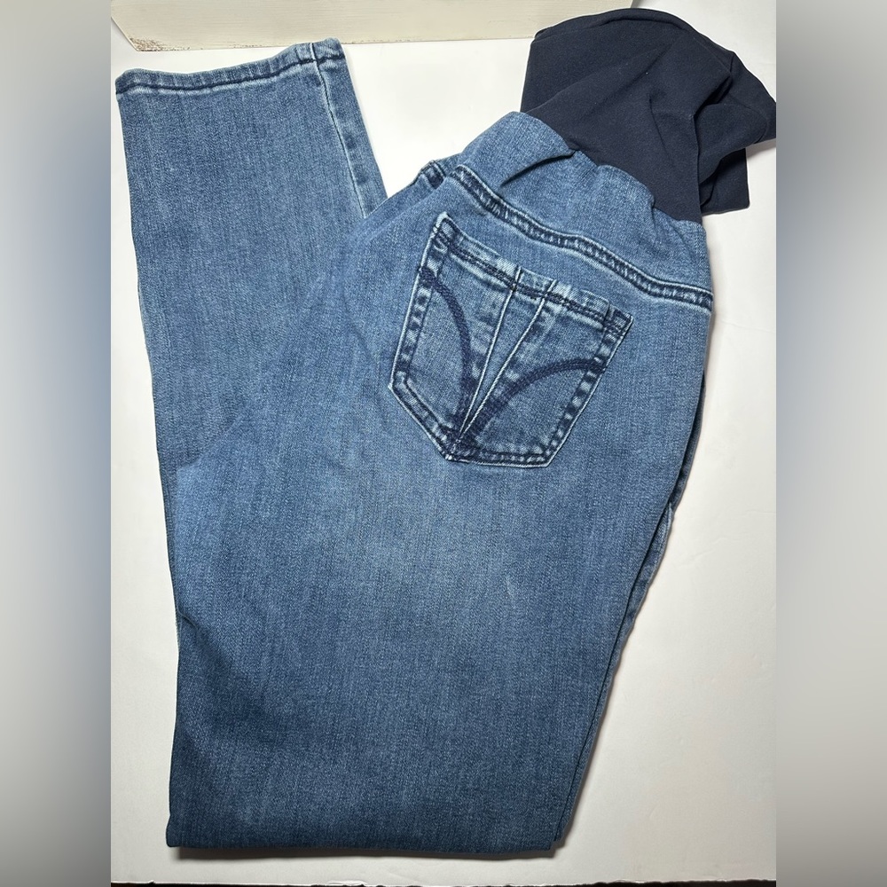 Indigo Blue Maternity Denim  Ankle Jeans 1X Straight / Skinny Leg Med Wash.